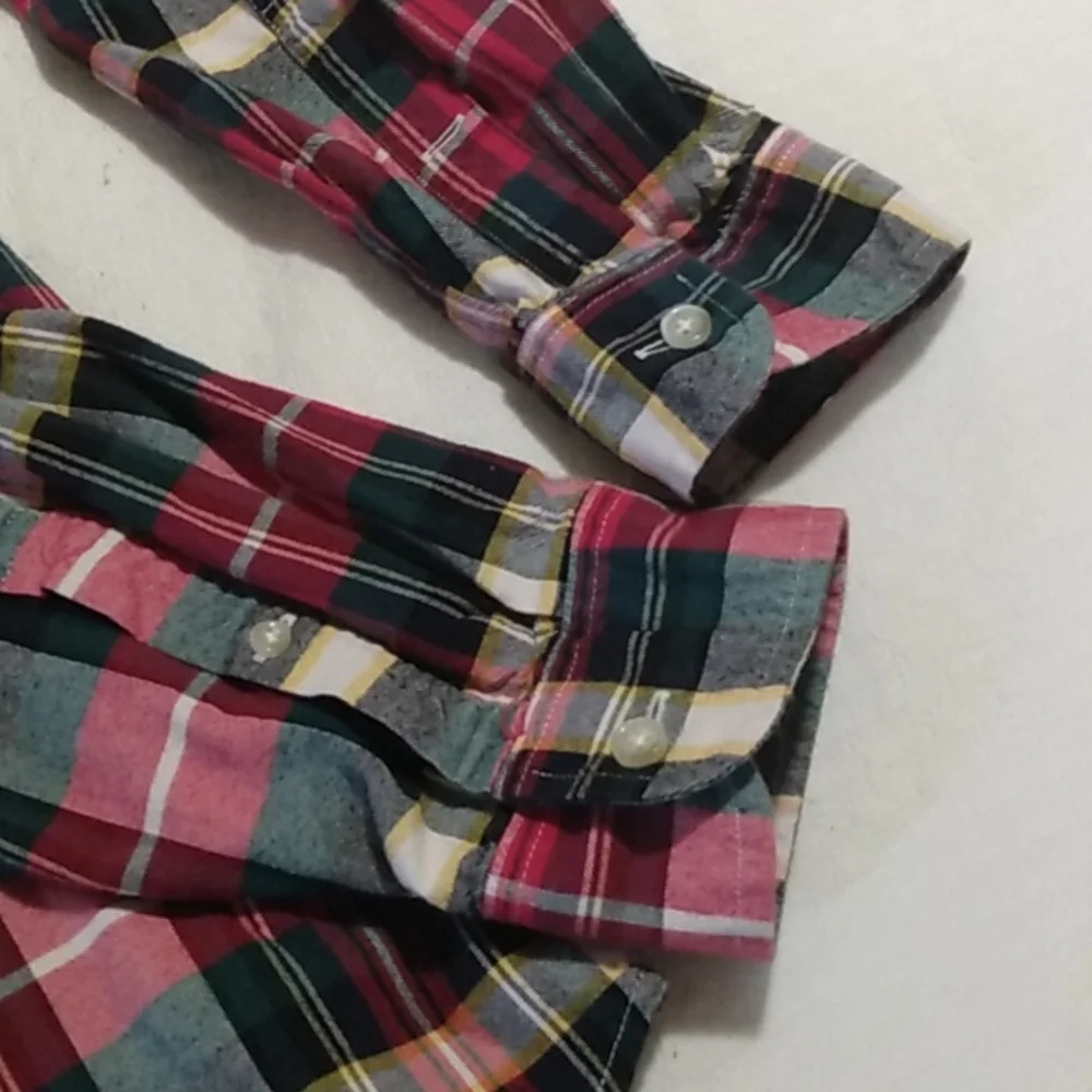 Men's J. Crew plaid oxford shirt